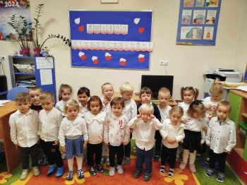 %C5%9AWI%C4%98TO%20NIEODLEG%C5%81O%C5%9ACI%207