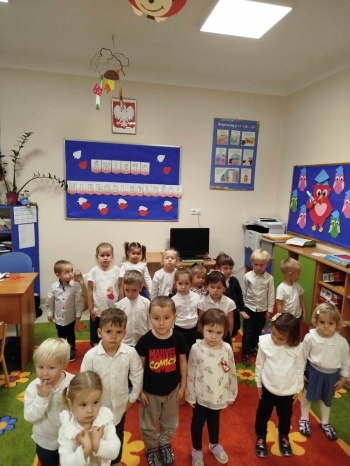 %C5%9AWI%C4%98TO%20NIEODLEG%C5%81O%C5%9ACI%208