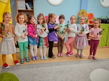 f4524960-8b2c-4cbc-ad10-299290b861a2