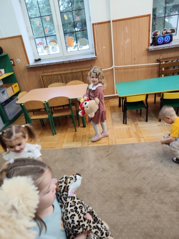 photo_5868250667804199911_y