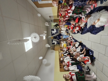 WSPÓLNA WIGILIA Z JASEŁKAMI (1)