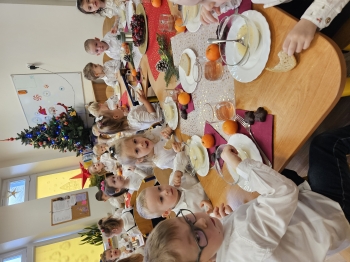 WSPÓLNA WIGILIA Z JASEŁKAMI (9)