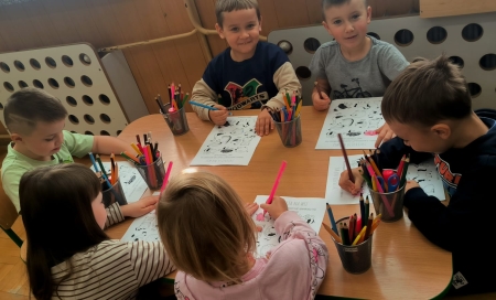 Punkt przedszkolny Mali Odkrywcy w Zarzeczu: Światowy Dzień Zwierząt