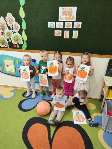Punkt przedszkolny ''Mali Odkrywcy'' w Zarzeczu: Dzień Dyni