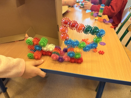 Przedszkole w Lutoryżu: Zajęcia z Krainą Klocków