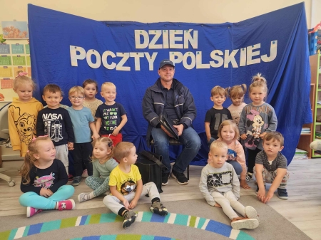 Smerfolandia w Zgłobniu: Dzień Poczty Polskiej